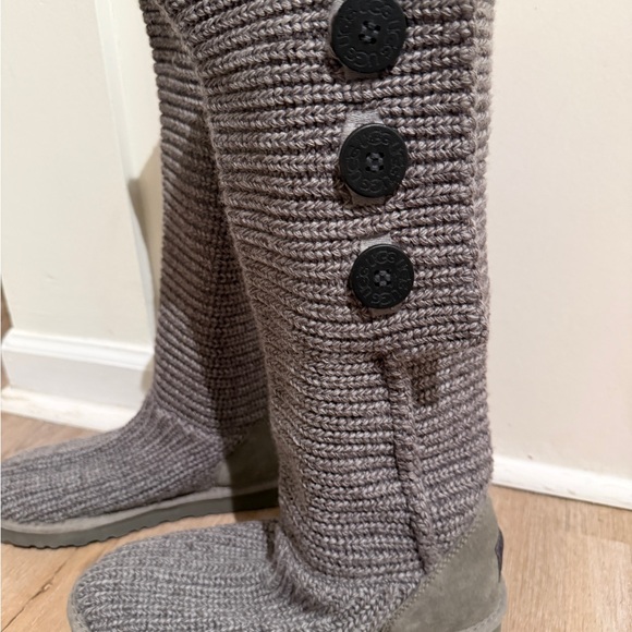 UGG Gray Knit Button Boots - Picture 3 of 6